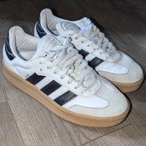 Samba XLG Sneakers